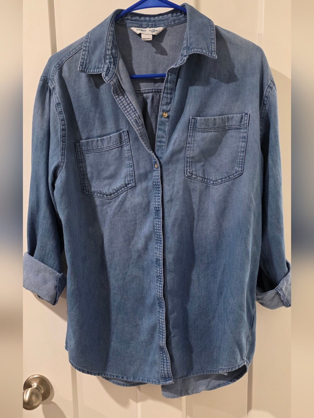 Womens 100% cotton chambray boyfriend Shirt MED